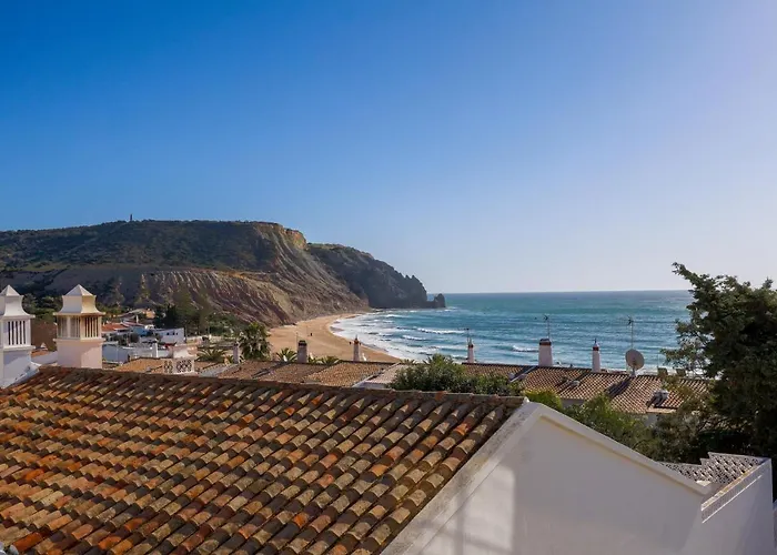 Casa Rujo - Waterside Village House