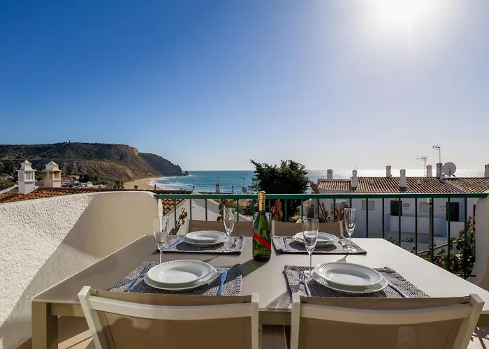 Casa Rujo - Waterside Village House